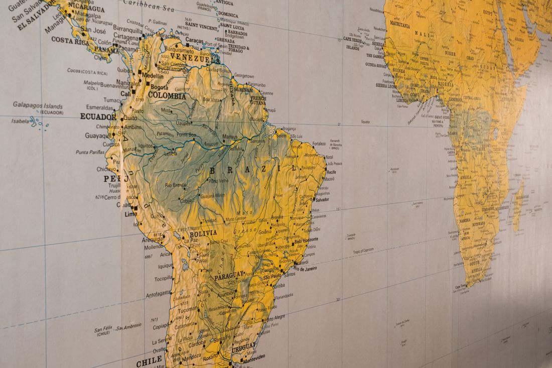 Mapa geográfico para distribución por territorios